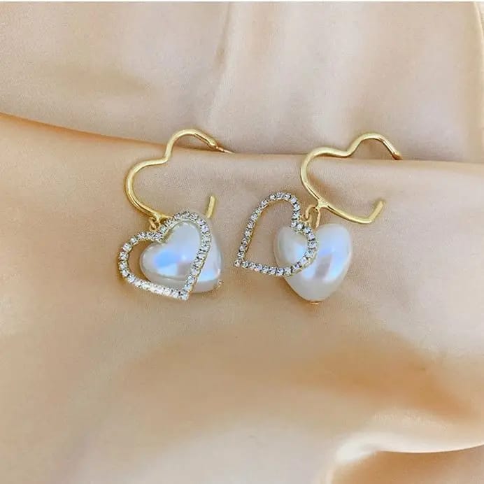 Heart Shaped Hollow Pearl Earrings