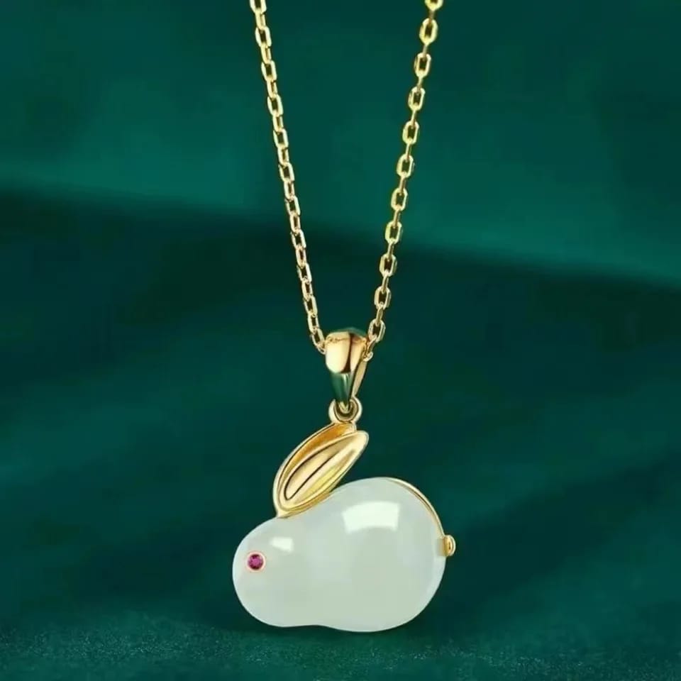 Cute Rabbit Pendent Chain Neklace