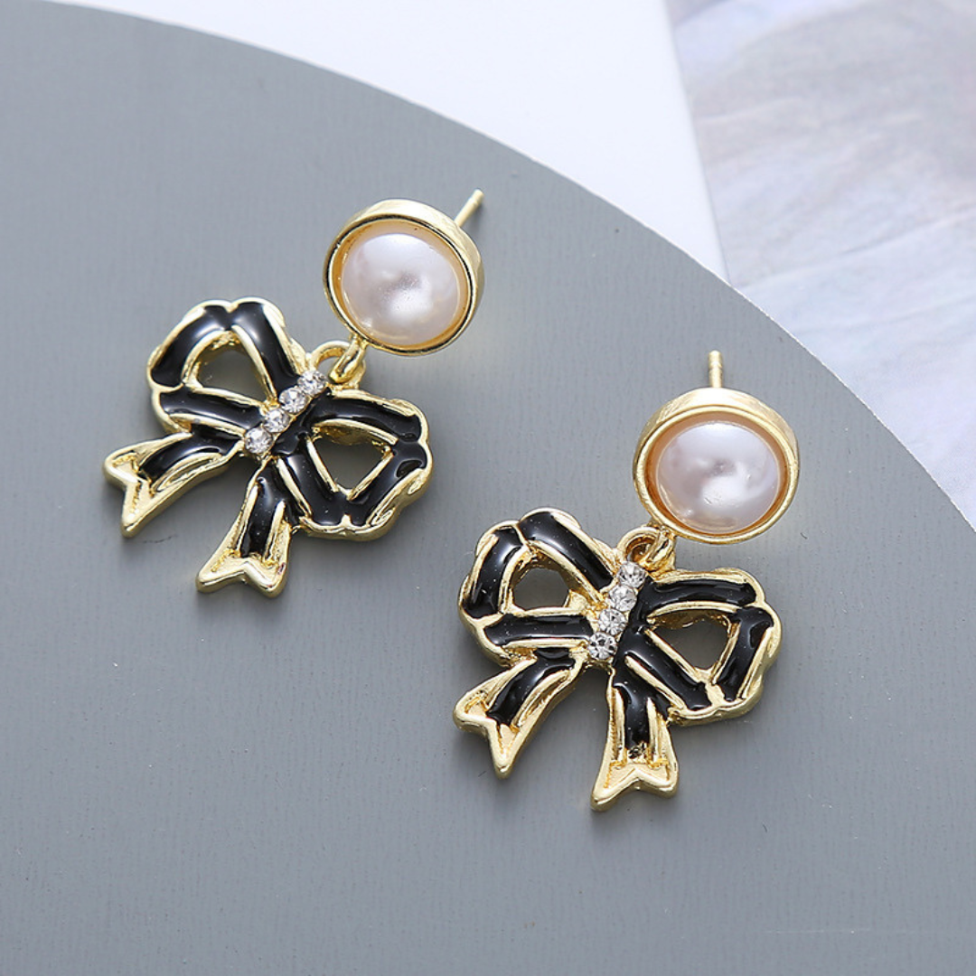 Pearl Zircon Sponge Bow Earrings