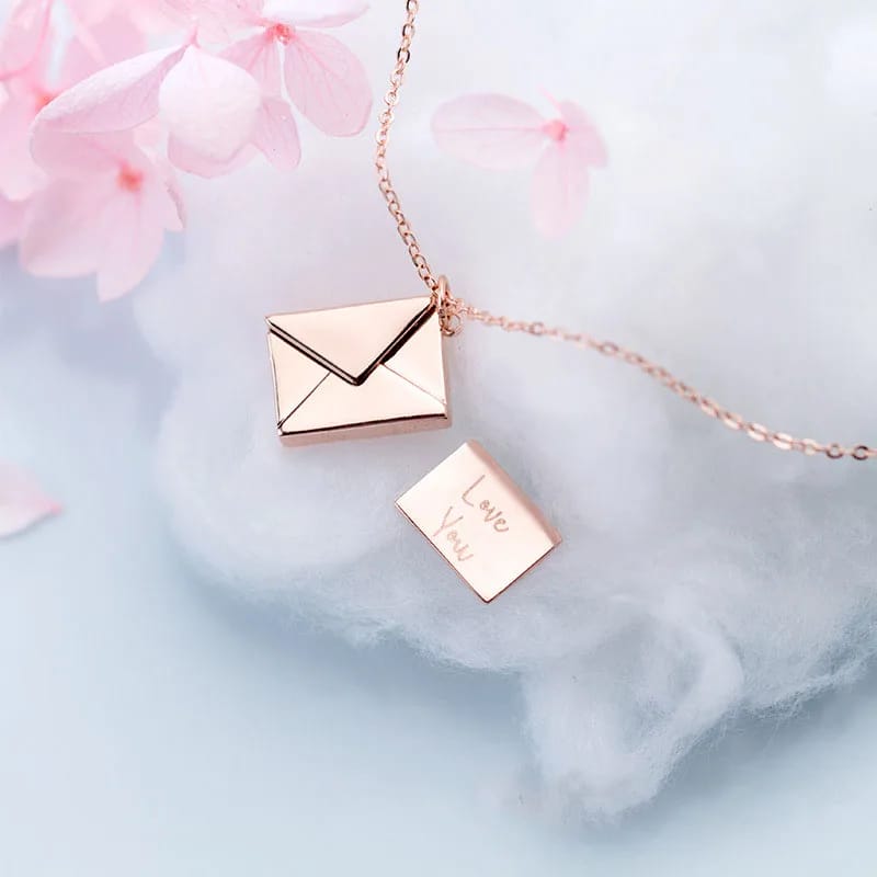 Rosegold Love Notes Pendent Necklace