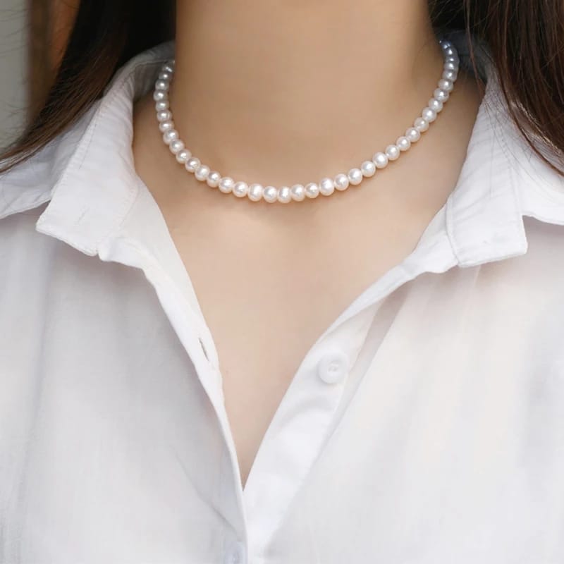 Single Line Elegant Pearl Necklace