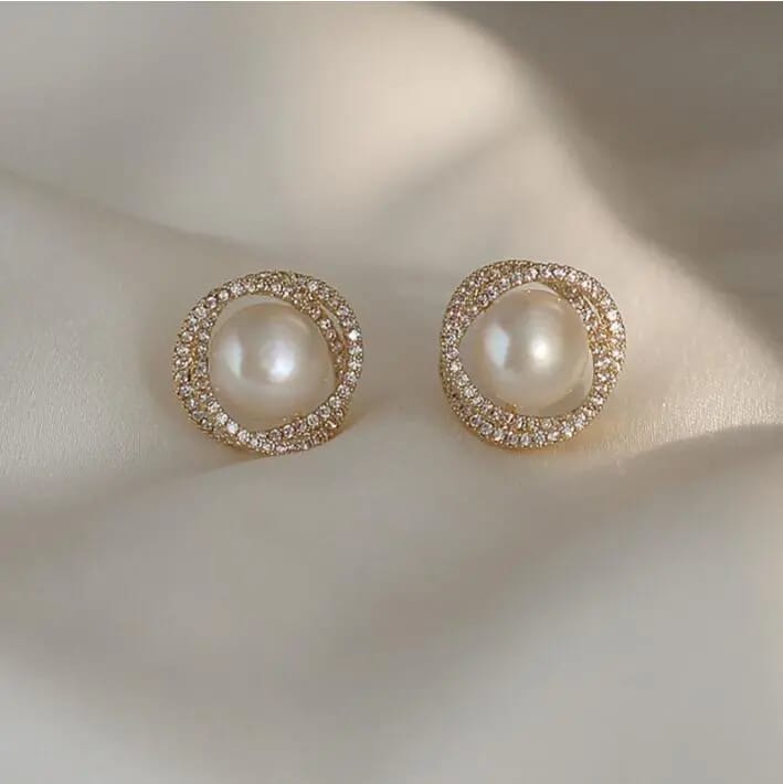 Flower Zirconia Pearl Studs