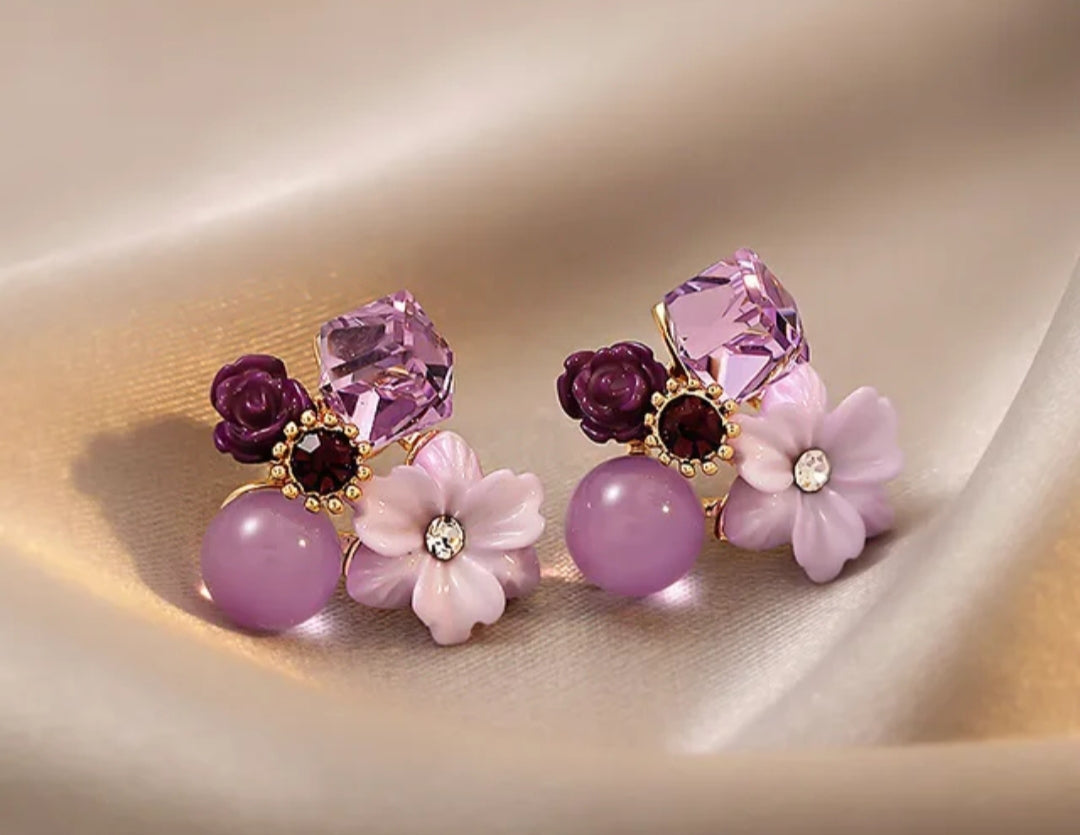 Retro Style Temperament Rhinestone Flower Stud