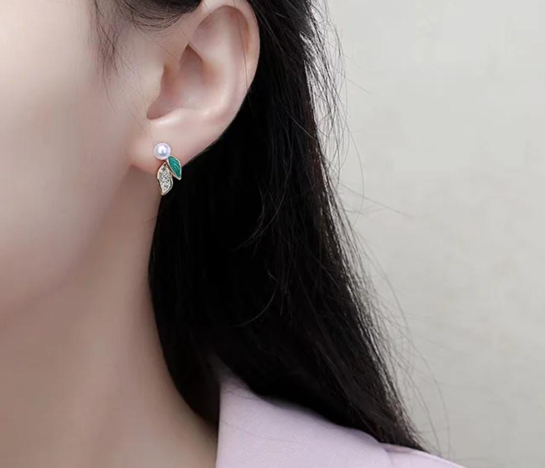 Cute Small Green White Leaf With Pearl & Diamond Stud